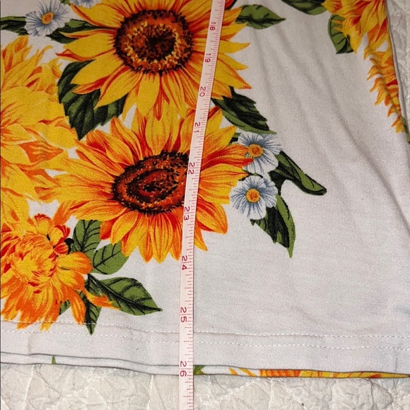 Sunflowers. White and Yellow Short Sleeve Tee - Picture 5 of 5